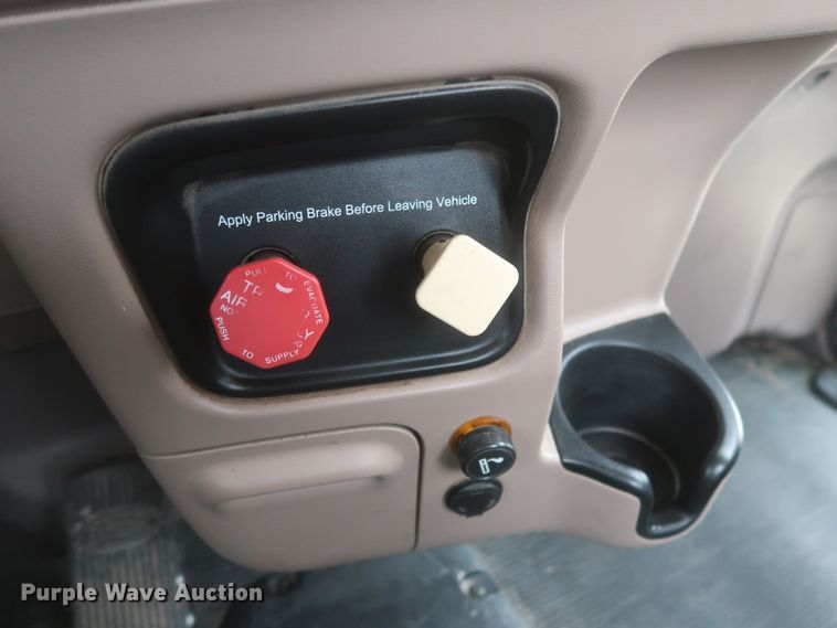 image for item DJ2312 2008 Peterbilt 388  semi truck