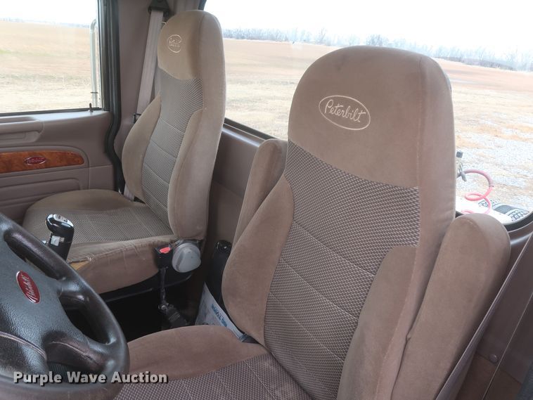 image for item DJ2312 2008 Peterbilt 388  semi truck