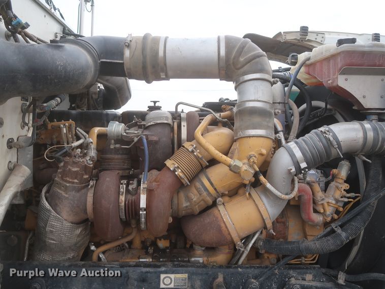 image for item DJ2312 2008 Peterbilt 388  semi truck