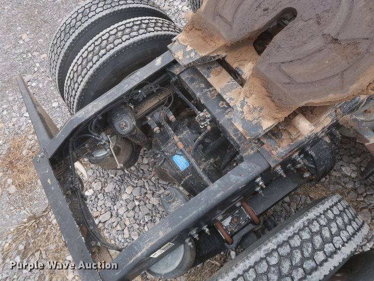 image for item DJ2312 2008 Peterbilt 388  semi truck