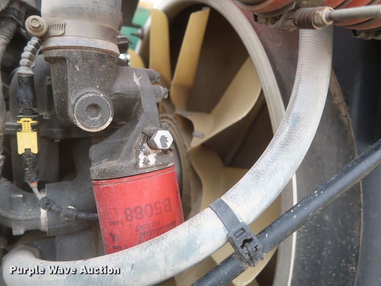 image for item DJ2313 2011 Peterbilt 367  semi truck