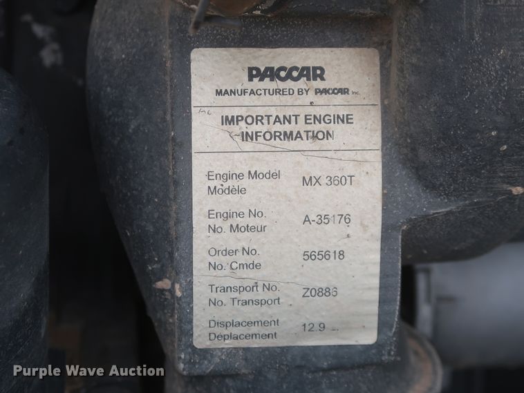 image for item DJ2313 2011 Peterbilt 367  semi truck