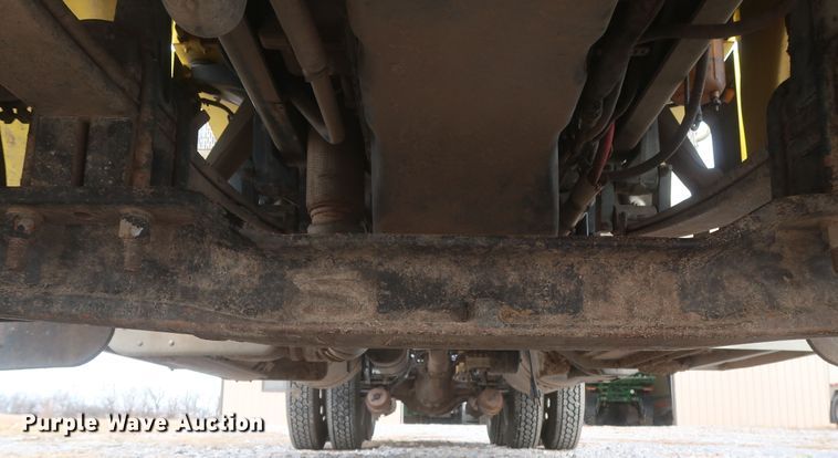 image for item DJ2313 2011 Peterbilt 367  semi truck