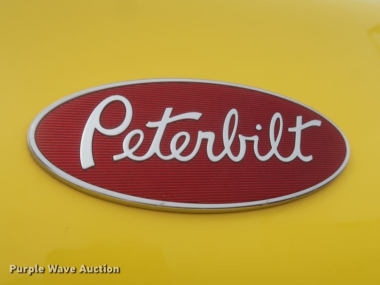 image for item DJ2313 2011 Peterbilt 367  semi truck