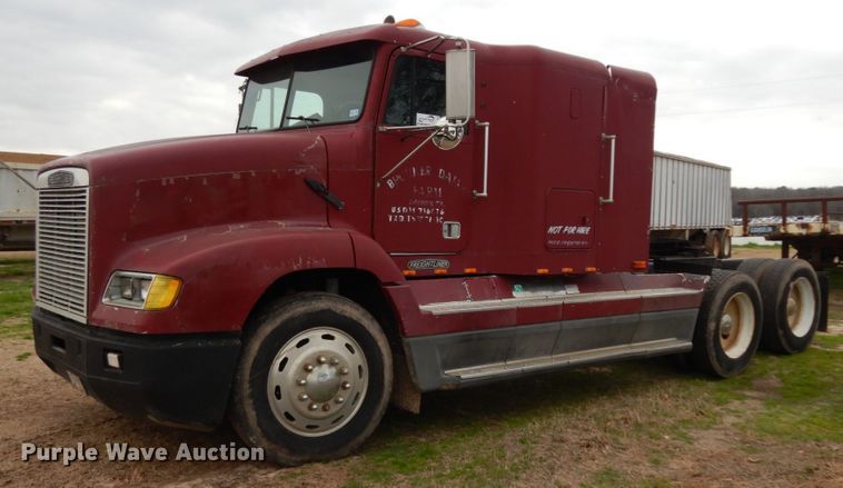 image for item DJ7293 1994 Freightliner FLD  semi truck