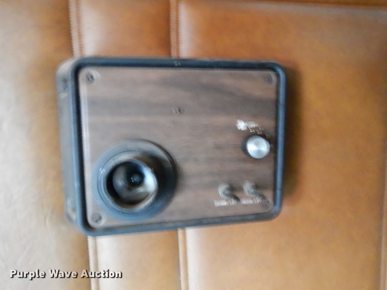 image for item DJ7293 1994 Freightliner FLD  semi truck