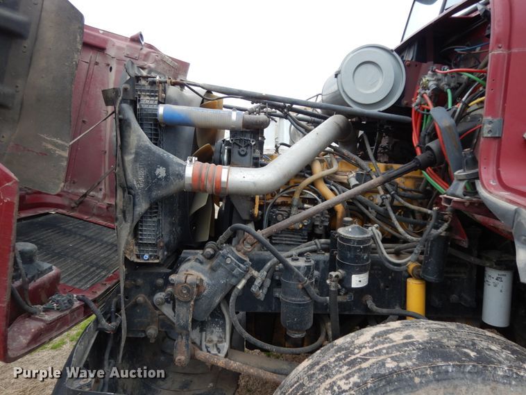 image for item DJ7293 1994 Freightliner FLD  semi truck