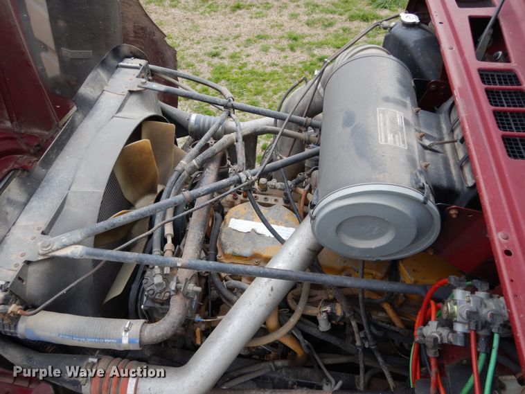 image for item DJ7293 1994 Freightliner FLD  semi truck