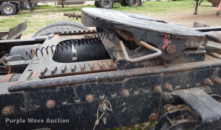 image for item DJ7293 1994 Freightliner FLD  semi truck