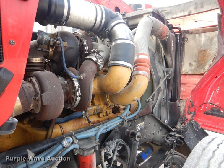 image for item DJ8619 2006 Kenworth W900  semi truck