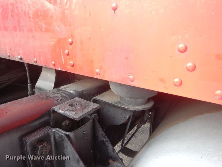 image for item DJ8619 2006 Kenworth W900  semi truck