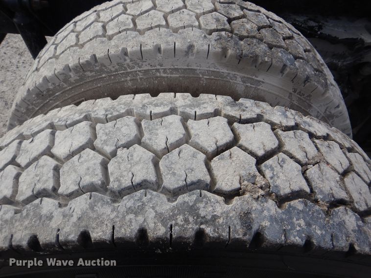 image for item DJ8619 2006 Kenworth W900  semi truck