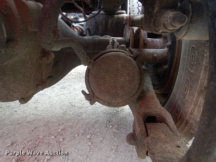 image for item DJ8619 2006 Kenworth W900  semi truck