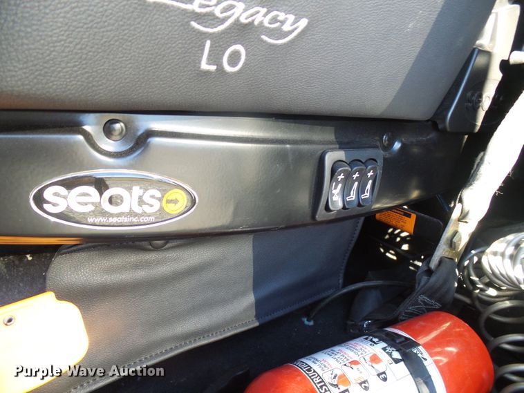 image for item DL0797 2005 Peterbilt 379  semi truck