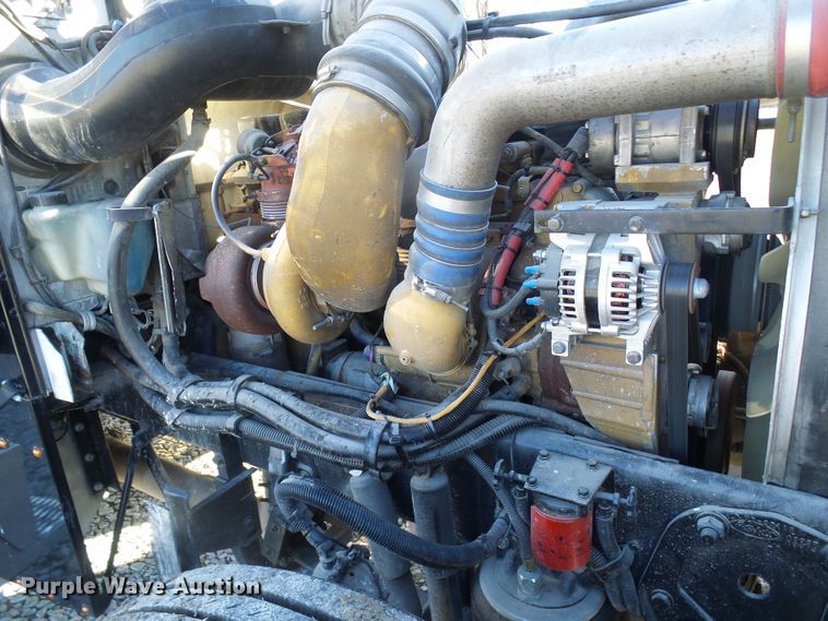 image for item DL0797 2005 Peterbilt 379  semi truck