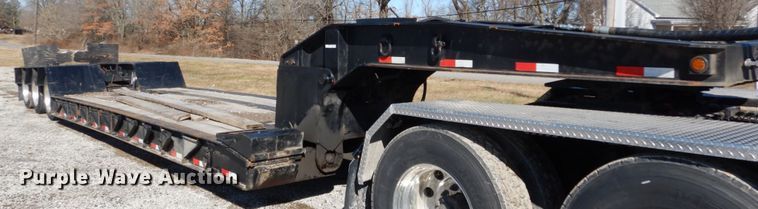 image for item GT9548 1987 Trail King lowboy equipment trailer