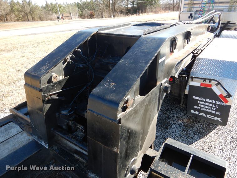 image for item GT9548 1987 Trail King lowboy equipment trailer