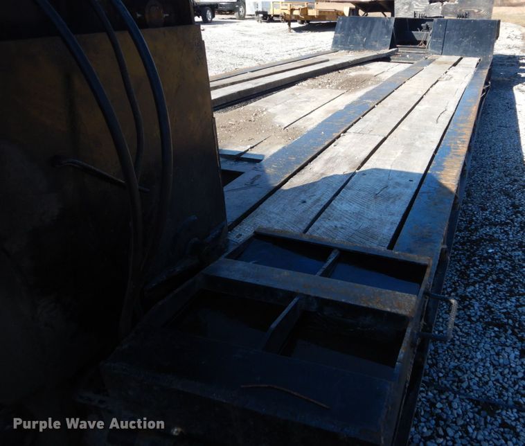 image for item GT9548 1987 Trail King lowboy equipment trailer