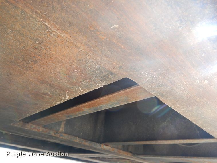 image for item GT9548 1987 Trail King lowboy equipment trailer