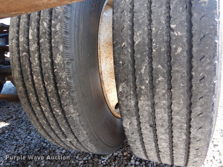 image for item GT9548 1987 Trail King lowboy equipment trailer