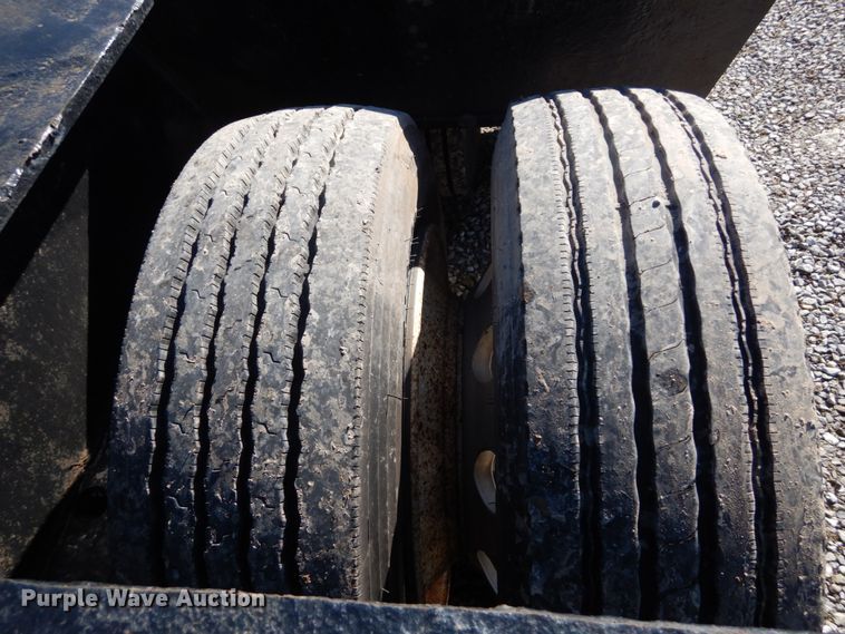 image for item GT9548 1987 Trail King lowboy equipment trailer