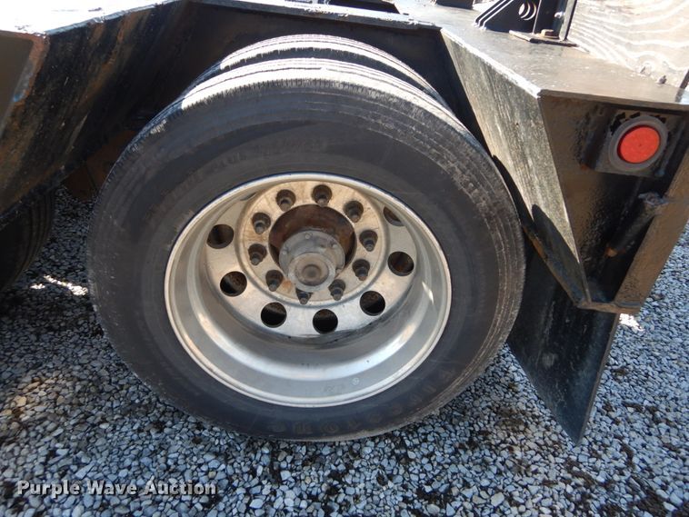 image for item GT9548 1987 Trail King lowboy equipment trailer