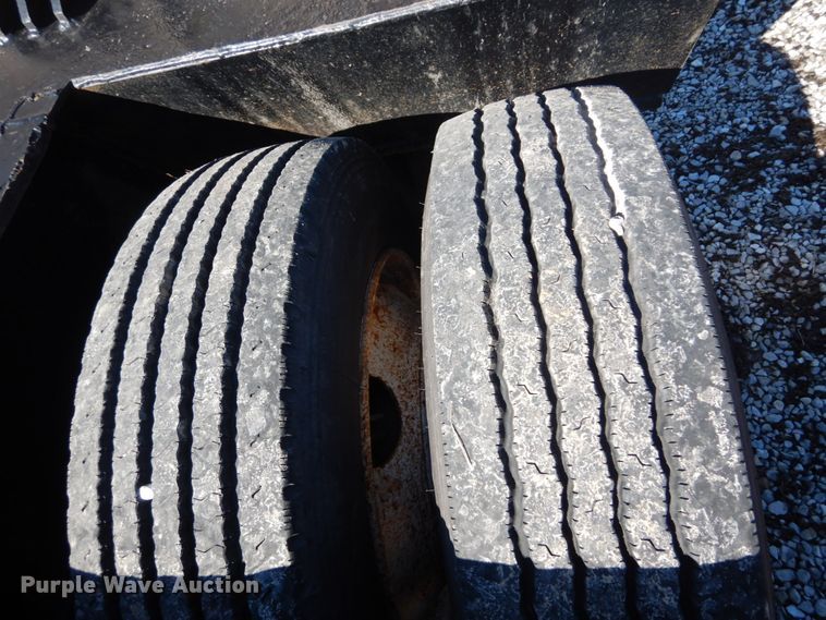 image for item GT9548 1987 Trail King lowboy equipment trailer