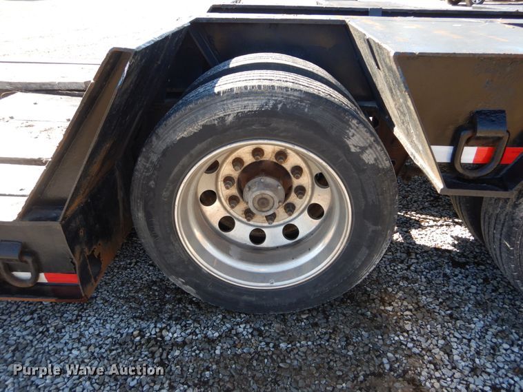 image for item GT9548 1987 Trail King lowboy equipment trailer