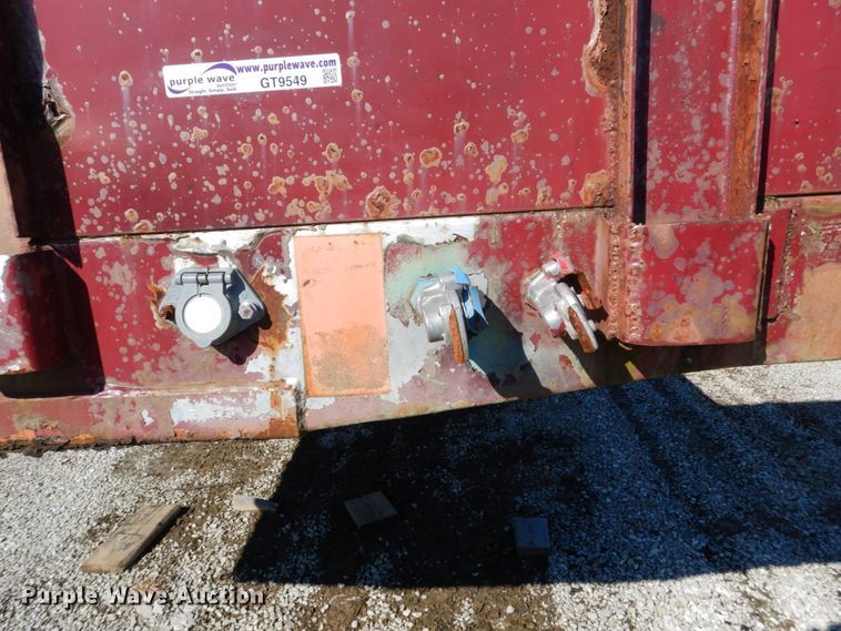 image for item GT9549 1997 Wabash flatbed trailer