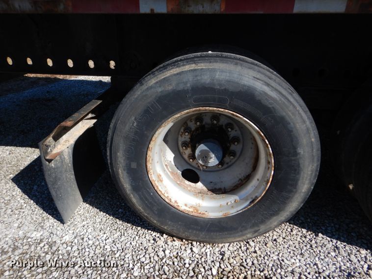 image for item GT9549 1997 Wabash flatbed trailer