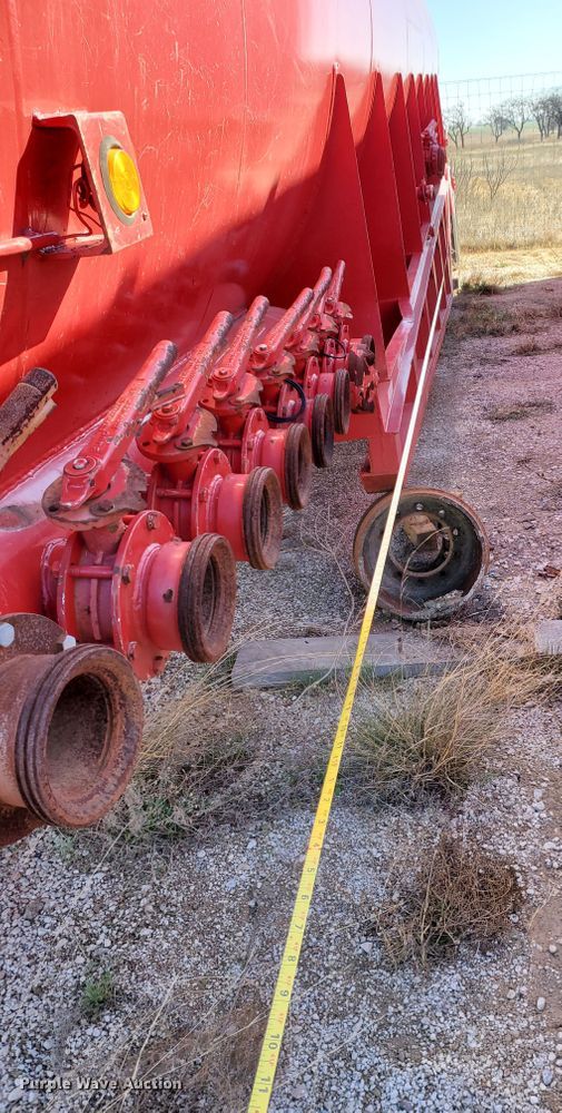 image for item HC9153 1982 Shopmade  tank trailer