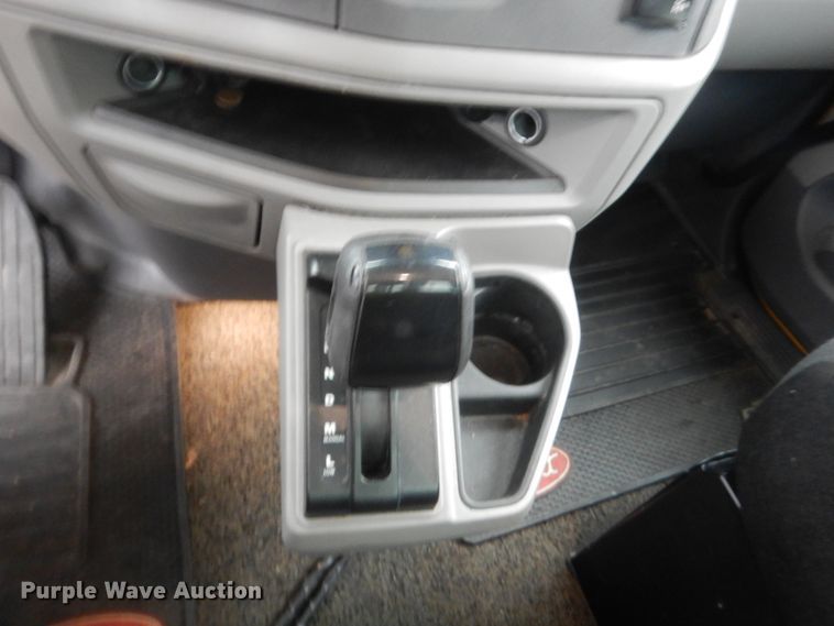 image for item HG9858 2017 Peterbilt 579  semi truck