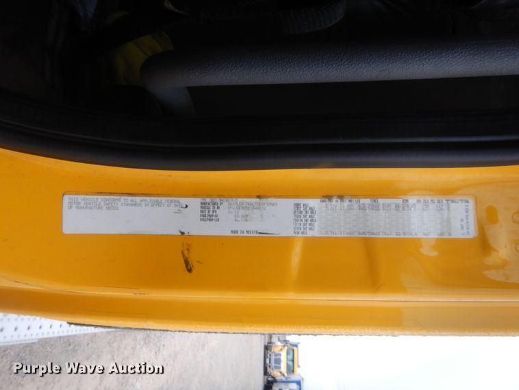 image for item HG9859 2012 Freightliner Cascadia 125  semi truck