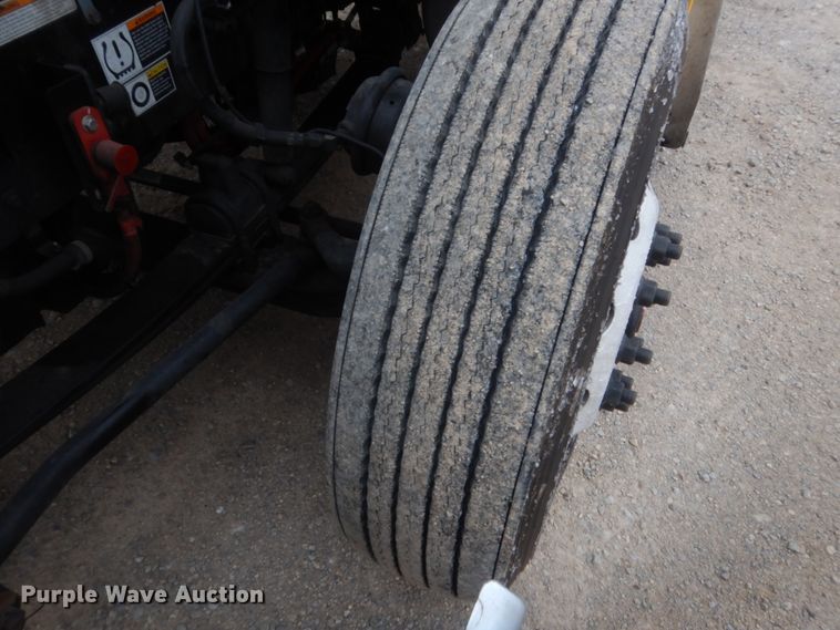 image for item HG9862 2017 Peterbilt 579  semi truck