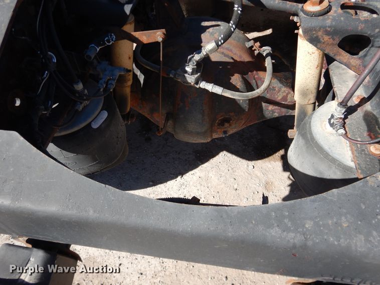 image for item HI9018 1989 Peterbilt 379  semi truck