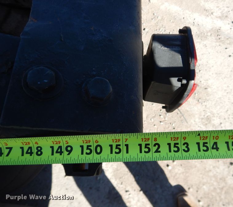 image for item HI9018 1989 Peterbilt 379  semi truck