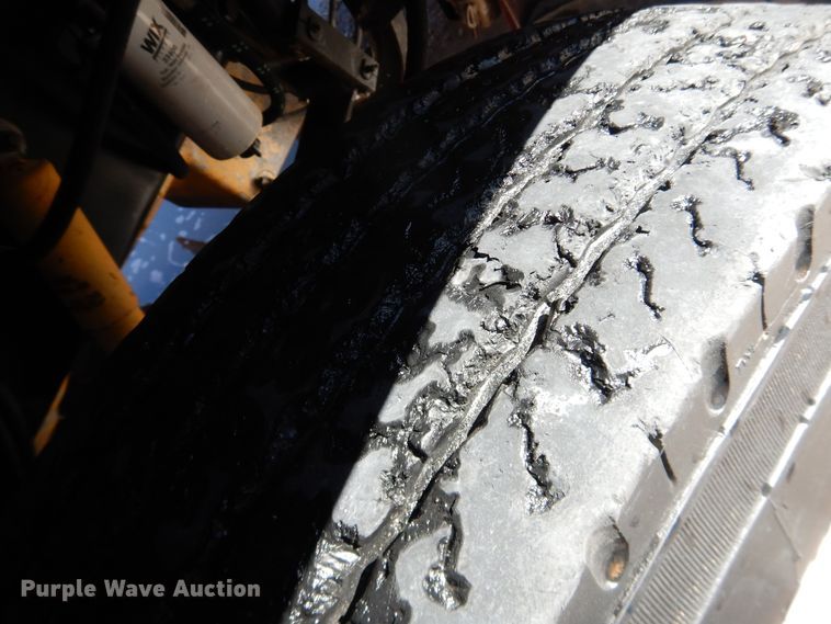 image for item HI9018 1989 Peterbilt 379  semi truck