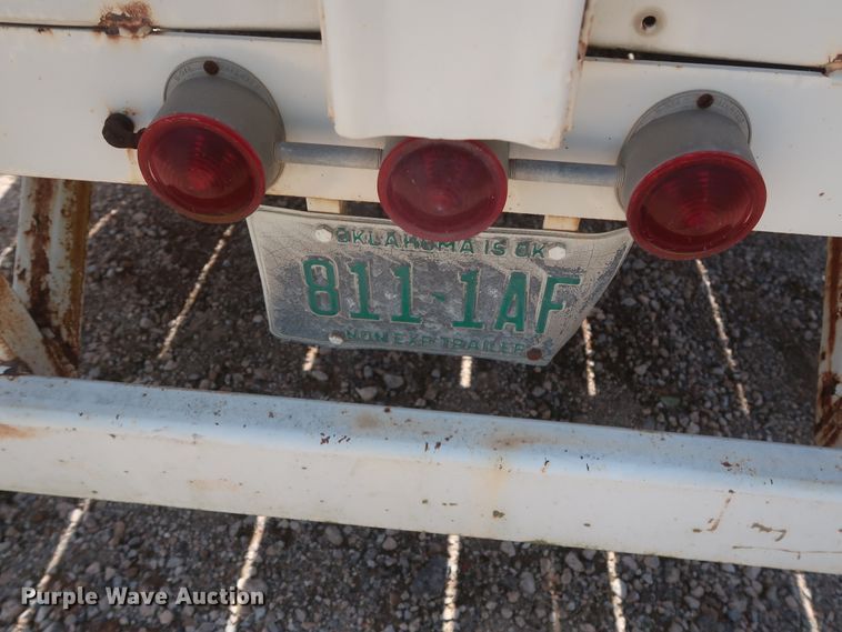 image for item HT9727 1956 Fruehauf flatbed trailer