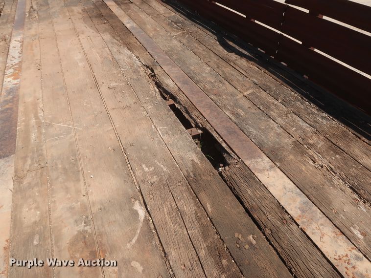 image for item HT9728 1980 Dorsey flatbed trailer