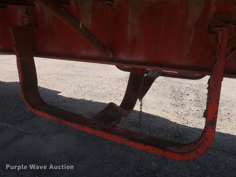 image for item HT9728 1980 Dorsey flatbed trailer