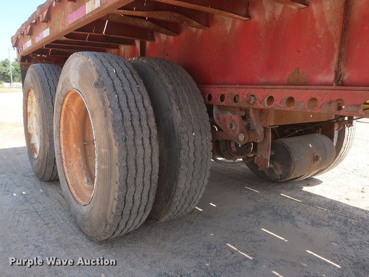 image for item HT9728 1980 Dorsey flatbed trailer