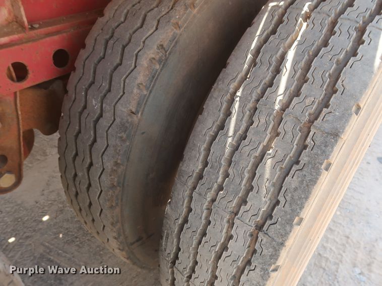 image for item HT9728 1980 Dorsey flatbed trailer