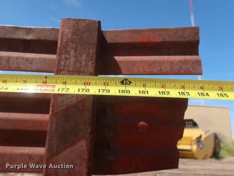 image for item HT9728 1980 Dorsey flatbed trailer