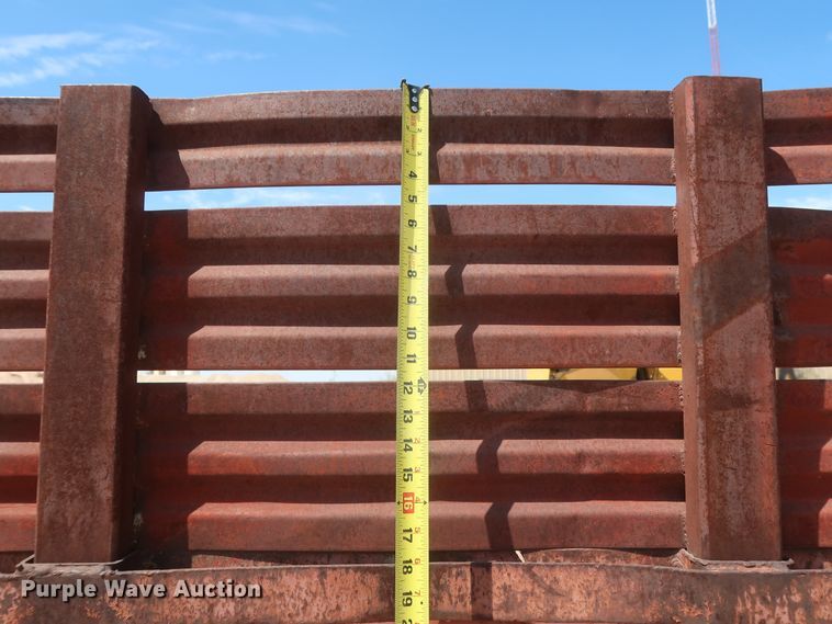 image for item HT9728 1980 Dorsey flatbed trailer