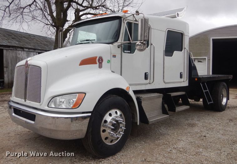 image for item HV9551 2012 Kenworth T370  flatbed truck