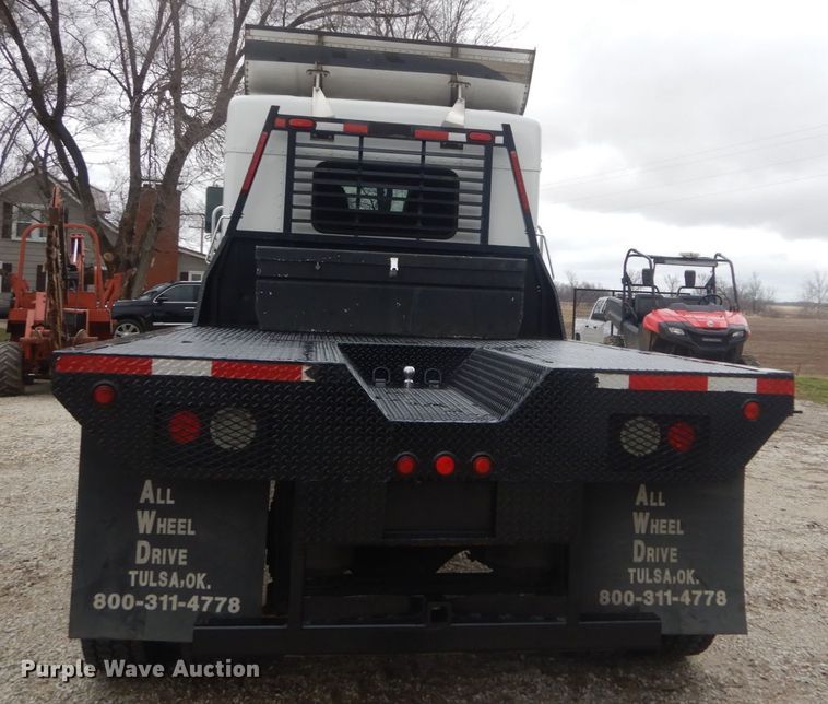 image for item HV9551 2012 Kenworth T370  flatbed truck