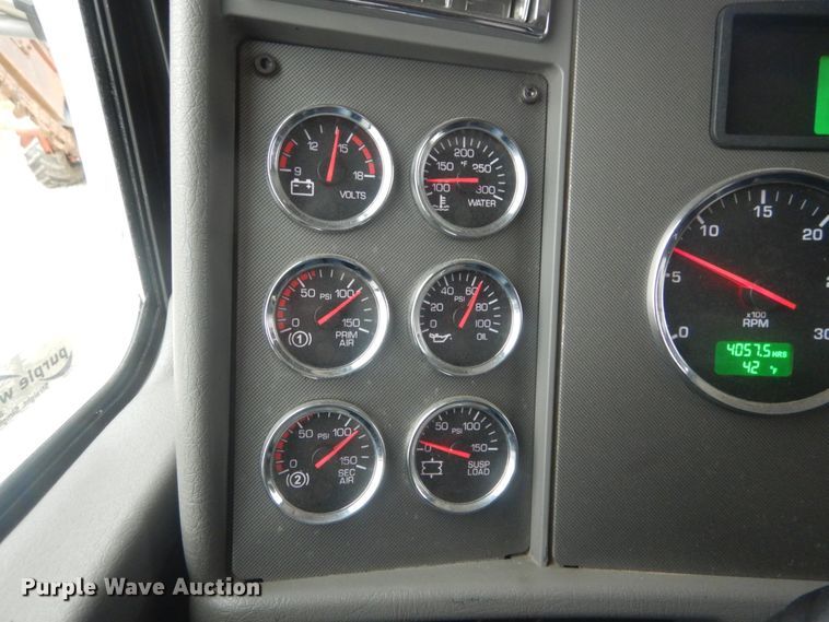 image for item HV9551 2012 Kenworth T370  flatbed truck