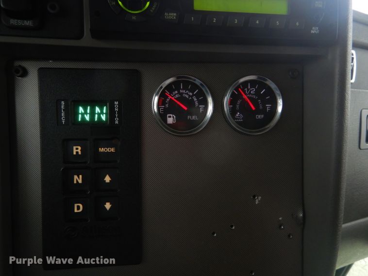 image for item HV9551 2012 Kenworth T370  flatbed truck