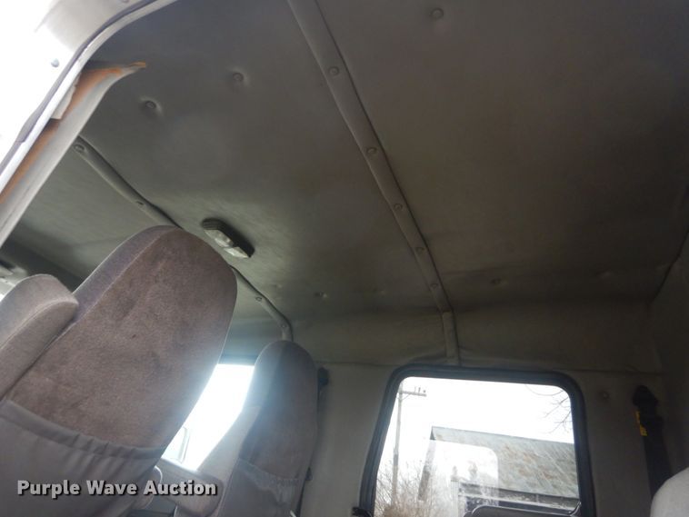 image for item HV9551 2012 Kenworth T370  flatbed truck