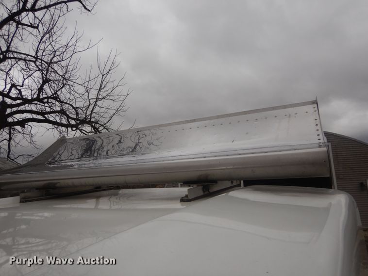 image for item HV9551 2012 Kenworth T370  flatbed truck